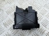 Tapa de caja de fusibles