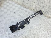 Headlight/headlamp mounting bracket