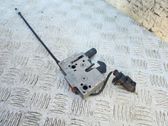 Engine bonnet/hood lock/catch