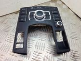 Head unit multimedia control