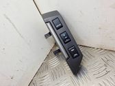Steering wheel buttons/switches
