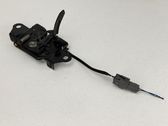 Engine bonnet/hood lock/catch