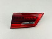 Tailgate rear/tail lights