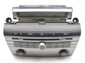 Radio / CD-Player / DVD-Player / Navigation