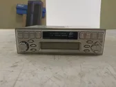 Radio/CD/DVD/GPS-pääyksikkö