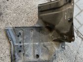 Unterfahrschutz Unterbodenschutz Motor
