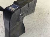 Autres pièces compartiment moteur