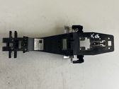 Rear door exterior handle/bracket