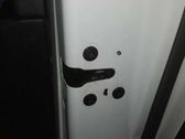 Serrure de porte arrière