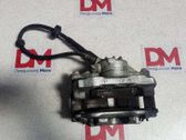 Caliper de freno delantero