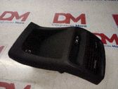 Moldura protectora de la rejilla de ventilación del panel