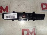 Botón interruptor de luz de peligro