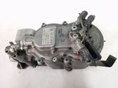 Fuel tank mounting bracket