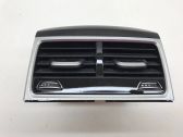 Rear air vent grill