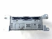 Radio / CD-Player / DVD-Player / Navigation