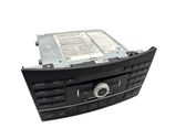Radio / CD-Player / DVD-Player / Navigation