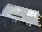Unité de commande, module téléphone