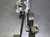 Accelerator throttle pedal