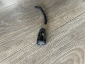 Bouton poussoir de démarrage du moteur