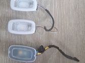 Éclairage lumière plafonnier avant