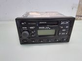 Radio/CD/DVD/GPS-pääyksikkö