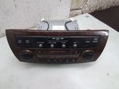 Radio/CD/DVD/GPS-pääyksikkö
