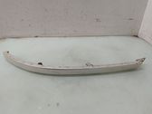 Moldura inferior de faro delantero/faro principal