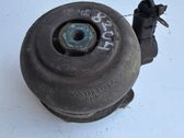 Engine mount bracket