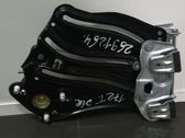 Rear window lifting mechanism without motor
