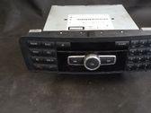 Radio / CD-Player / DVD-Player / Navigation