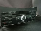 Radio / CD-Player / DVD-Player / Navigation