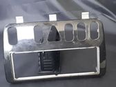 Verkleidung Radio / Navigation