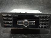 Radio / CD-Player / DVD-Player / Navigation