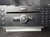 Radio / CD-Player / DVD-Player / Navigation