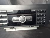 Radio / CD-Player / DVD-Player / Navigation
