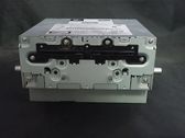 Radio / CD-Player / DVD-Player / Navigation