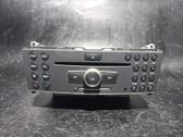 Radio / CD-Player / DVD-Player / Navigation