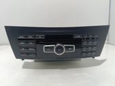 Radio / CD-Player / DVD-Player / Navigation