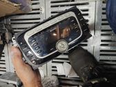 Radio/CD/DVD/GPS head unit