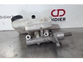 Master brake cylinder