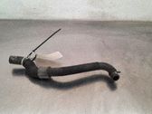 Tuyau de liquide de refroidissement moteur