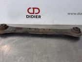 Brazo de suspensión trasero