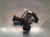 Tuyau de liquide de refroidissement moteur
