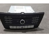 Radio / CD-Player / DVD-Player / Navigation