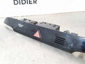 Botón interruptor de luz de peligro