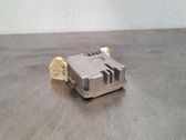Inversor/convertidor de voltaje