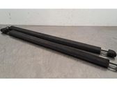 Autres pièces compartiment moteur
