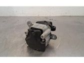Engine mount bracket