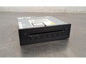 Radio / CD-Player / DVD-Player / Navigation