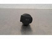 Enchufe de 12V (delantero)